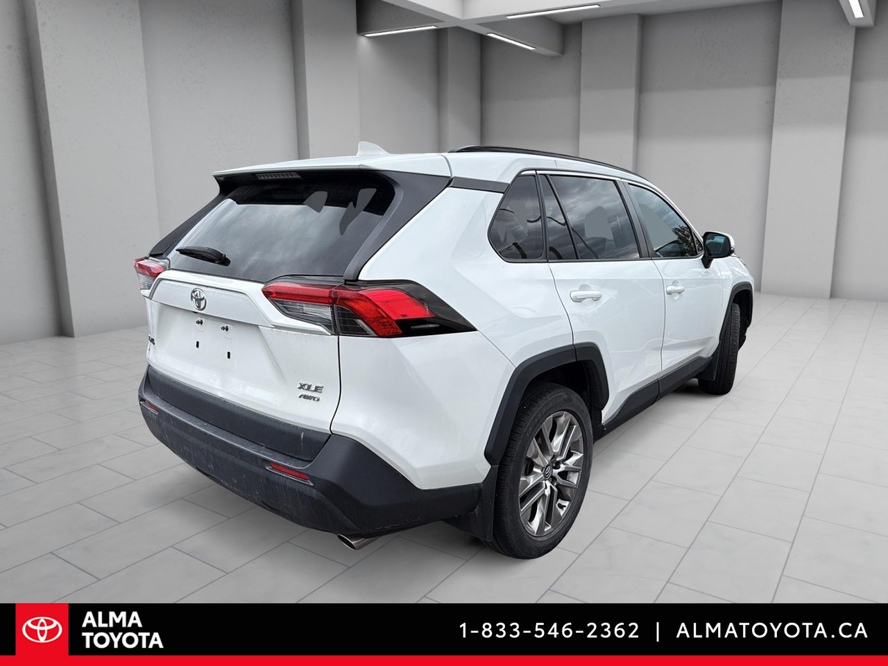 Toyota RAV4 XLE PREMIUM 2019-3