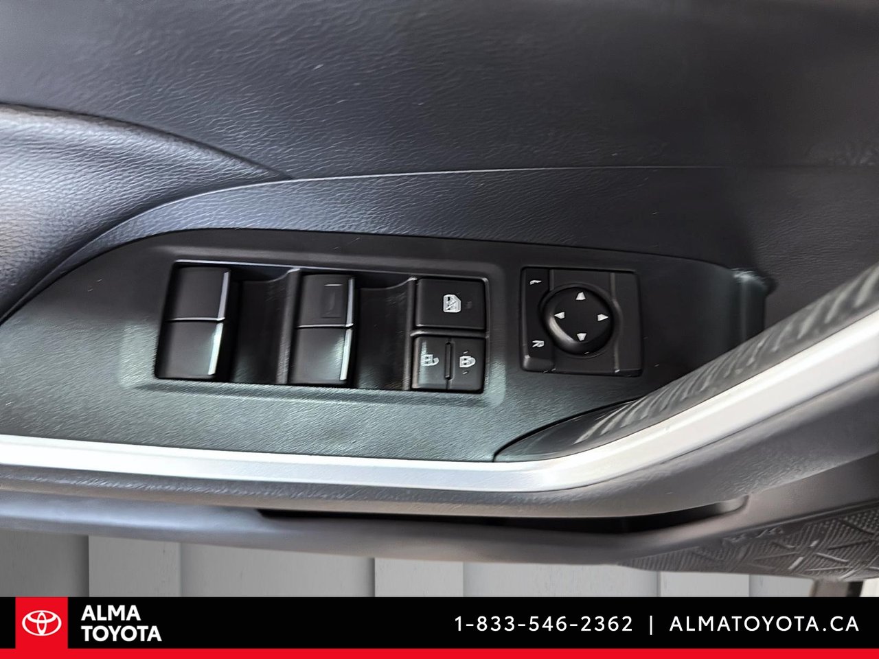 2019 Toyota RAV4 XLE PREMIUM-14