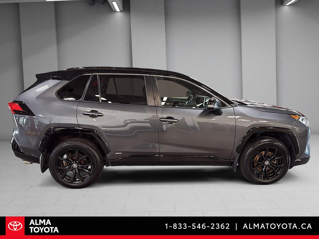 2019 Toyota RAV4 XSE HYBRID AWD-3
