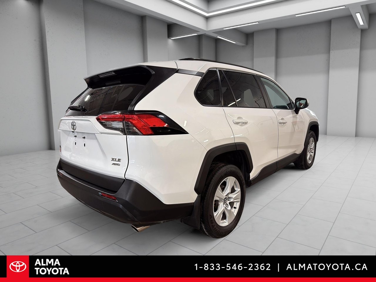 2021 Toyota RAV4 XLE AWD-4