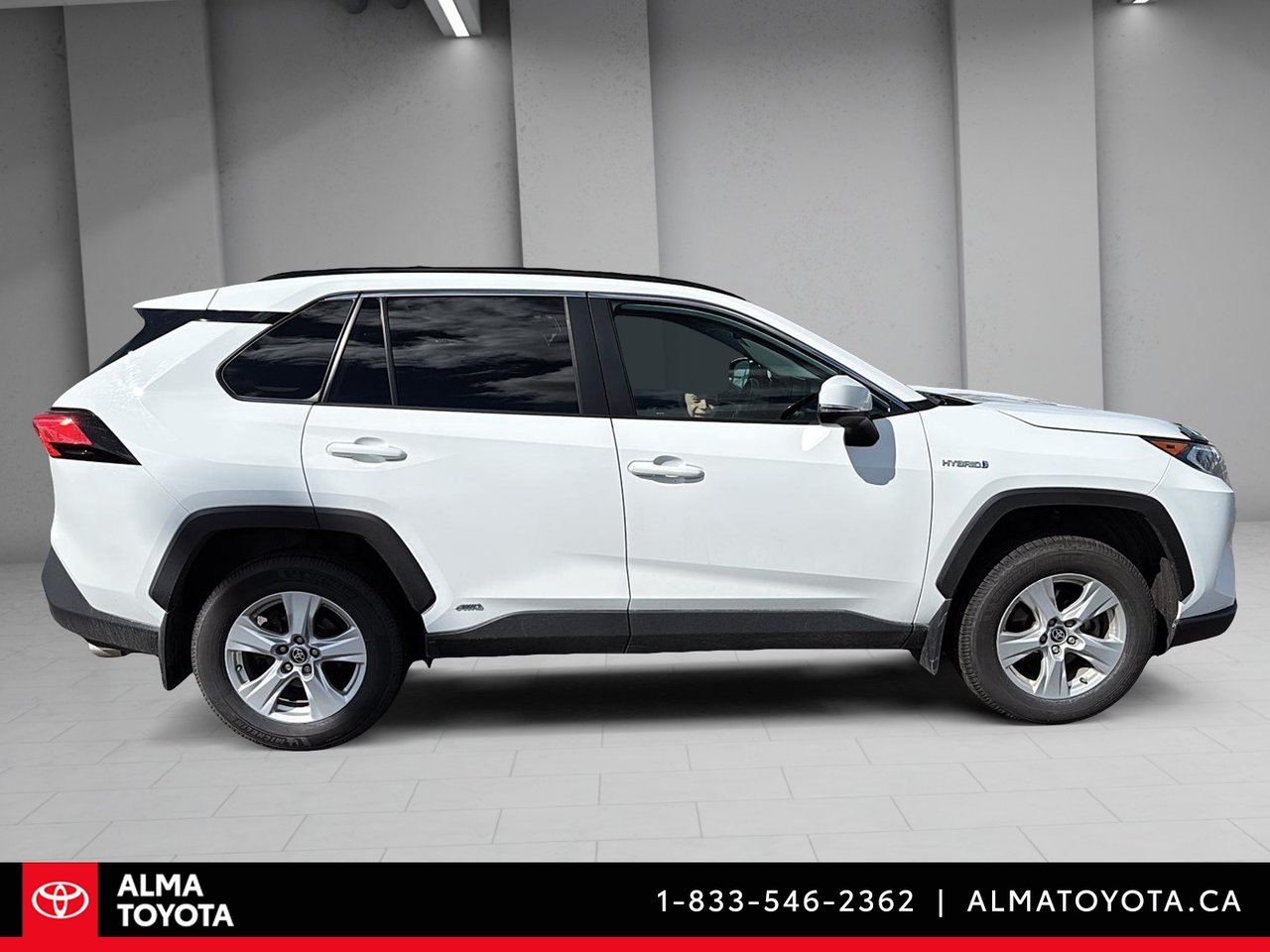 2021 Toyota RAV4 XLE HYBRID AWD-3