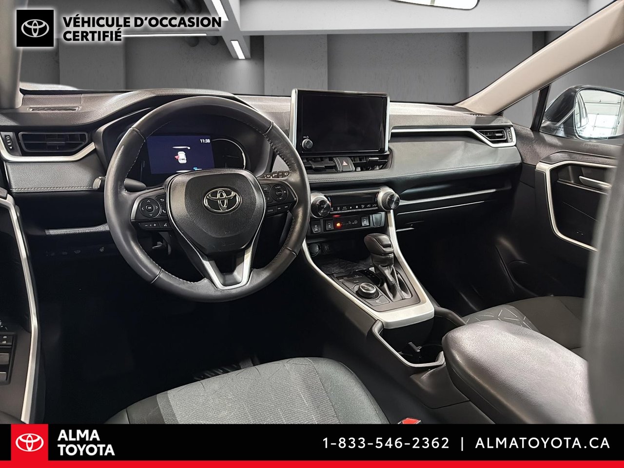 2023 Toyota RAV4 XLE HYBRID AWD-12
