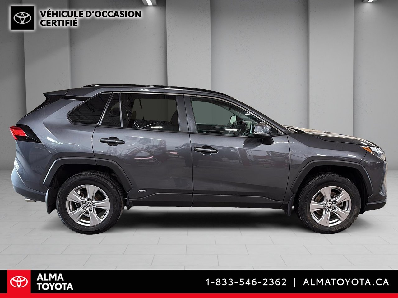 2023 Toyota RAV4 XLE HYBRID AWD-3