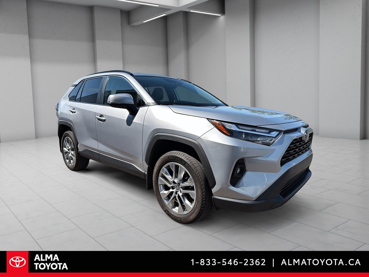 2023 Toyota RAV4 XLE PREMIUM AWD-2