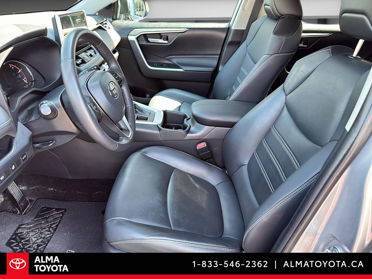 2023 Toyota RAV4 XLE PREMIUM AWD-10