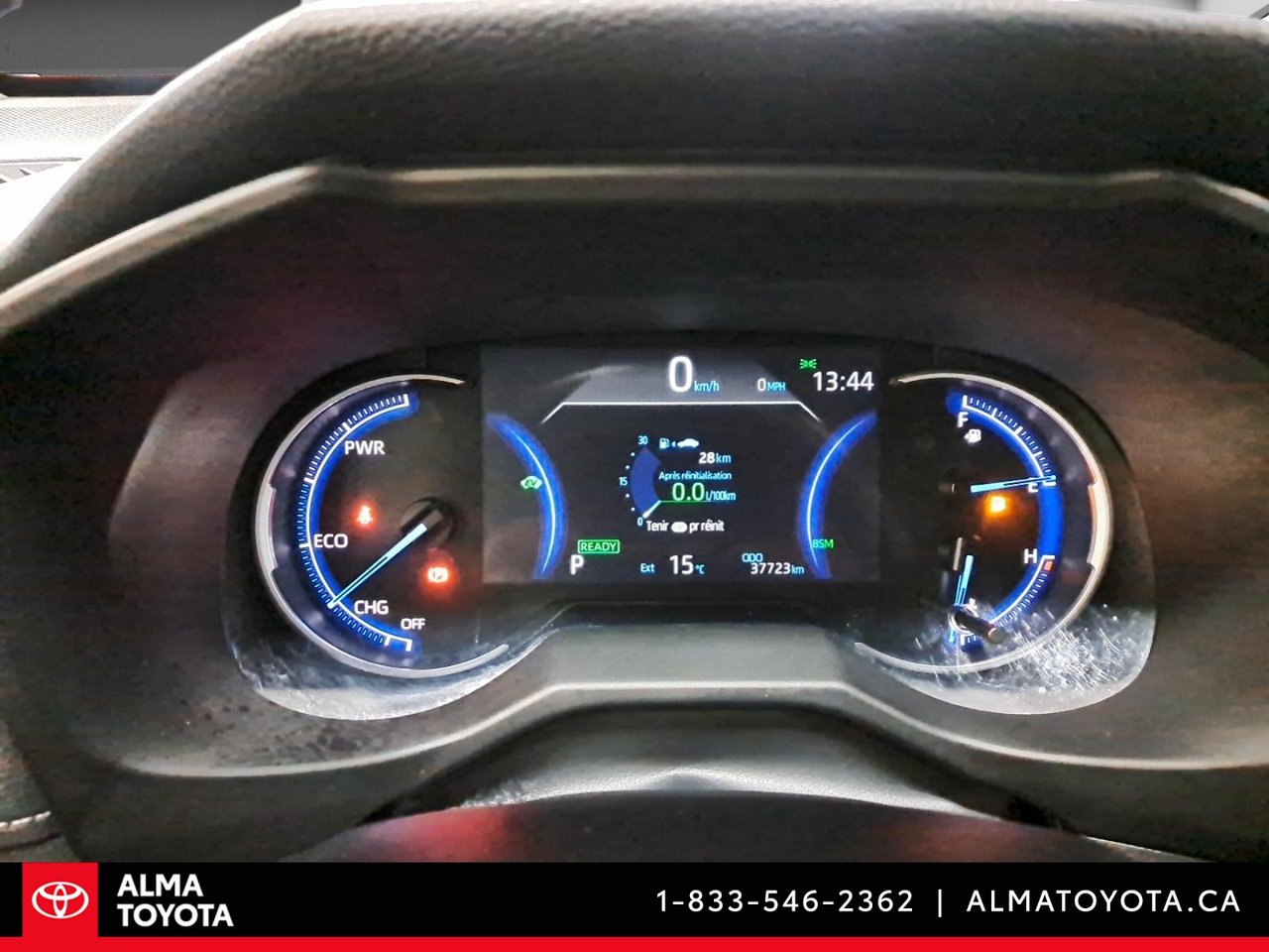Toyota RAV4 XLE HYBRID AWD 2024-13