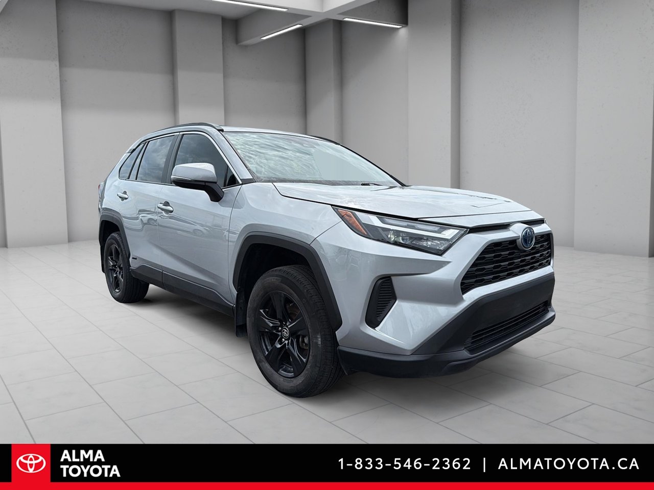 2024 Toyota RAV4 XLE HYBRID AWD-2