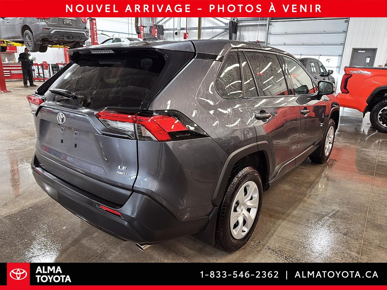 Toyota RAV4 LE AWD 2025-2