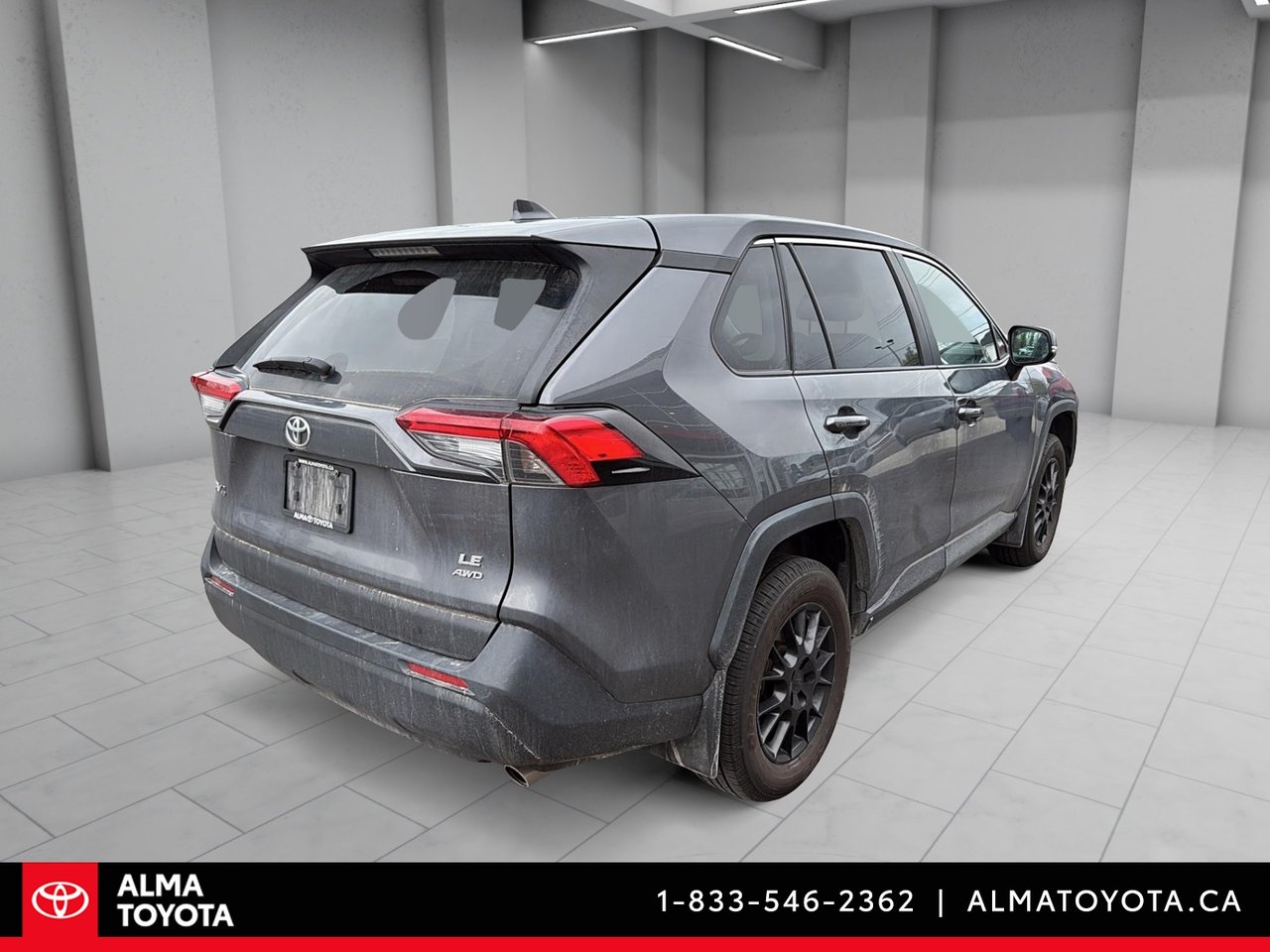 Toyota RAV4 LE AWD 2025-3