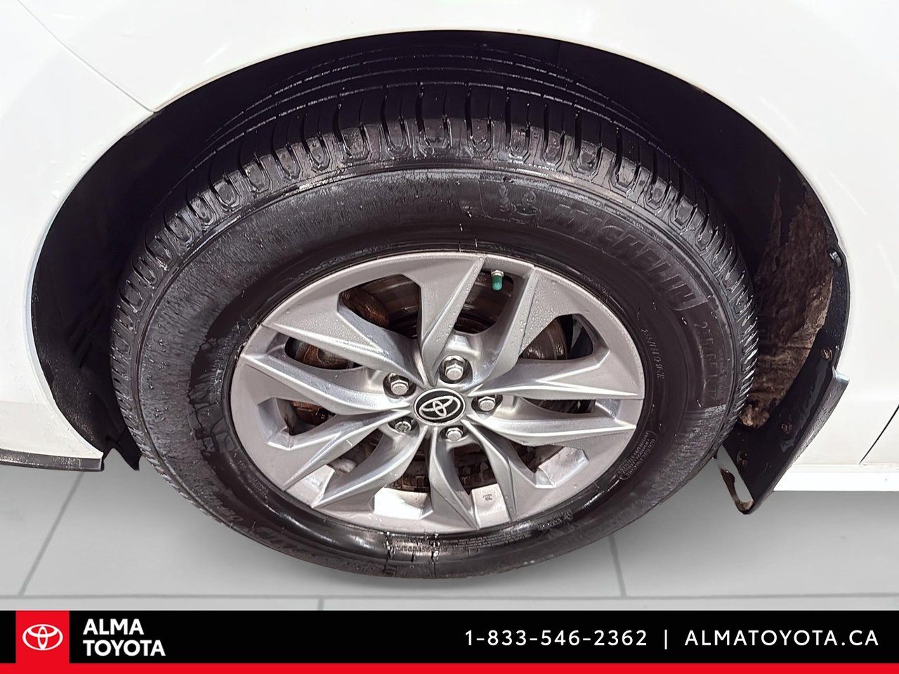 Toyota Sienna LE HYBRID 2021-8