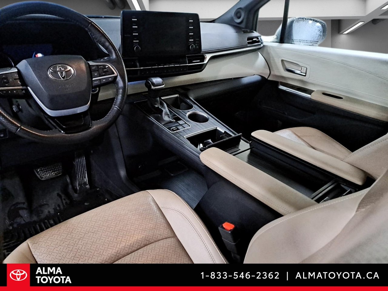 2021 Toyota Sienna LIMITED HYBRID AWD-13