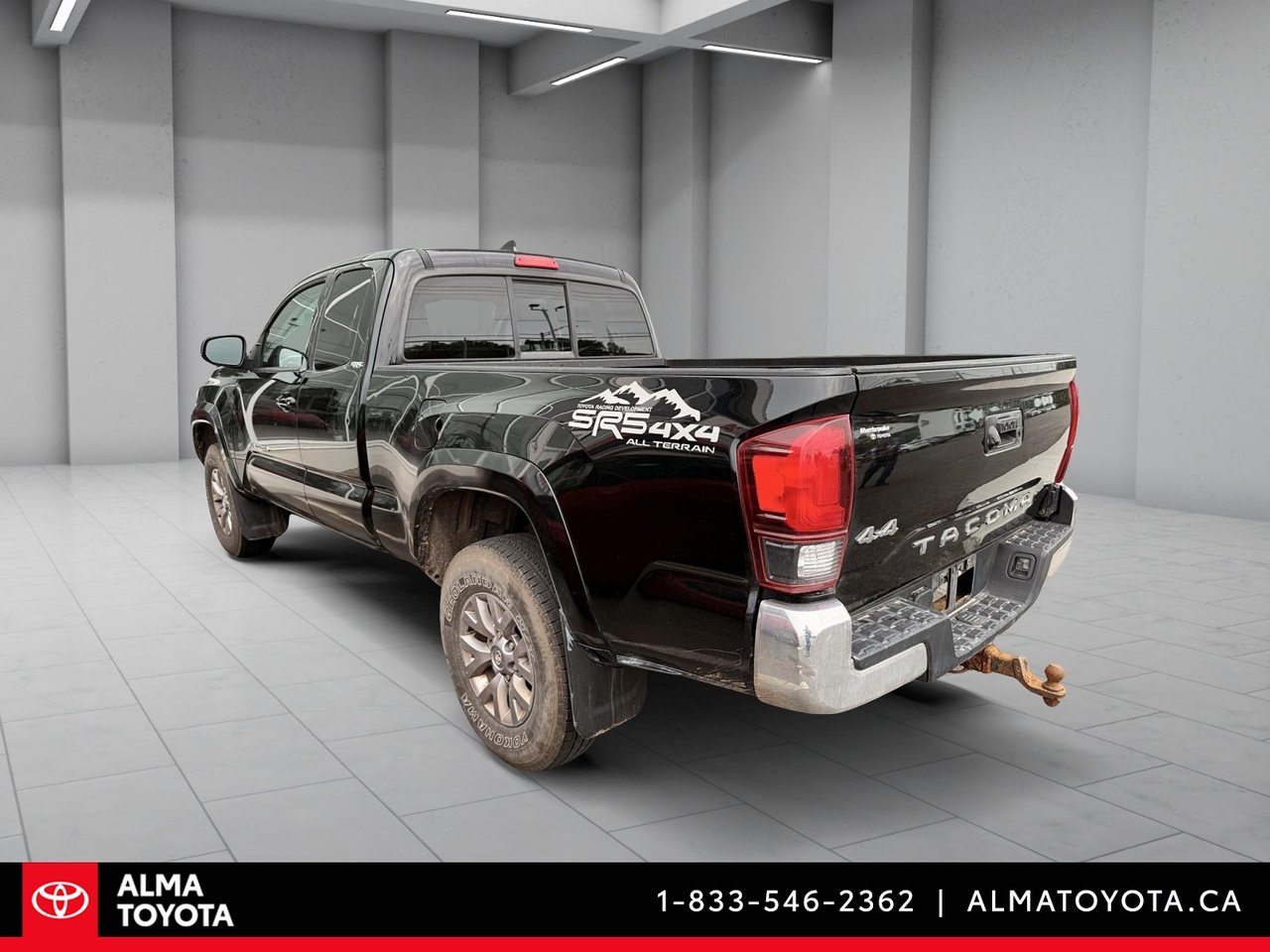 Toyota Tacoma SR5 4X4 2018-3