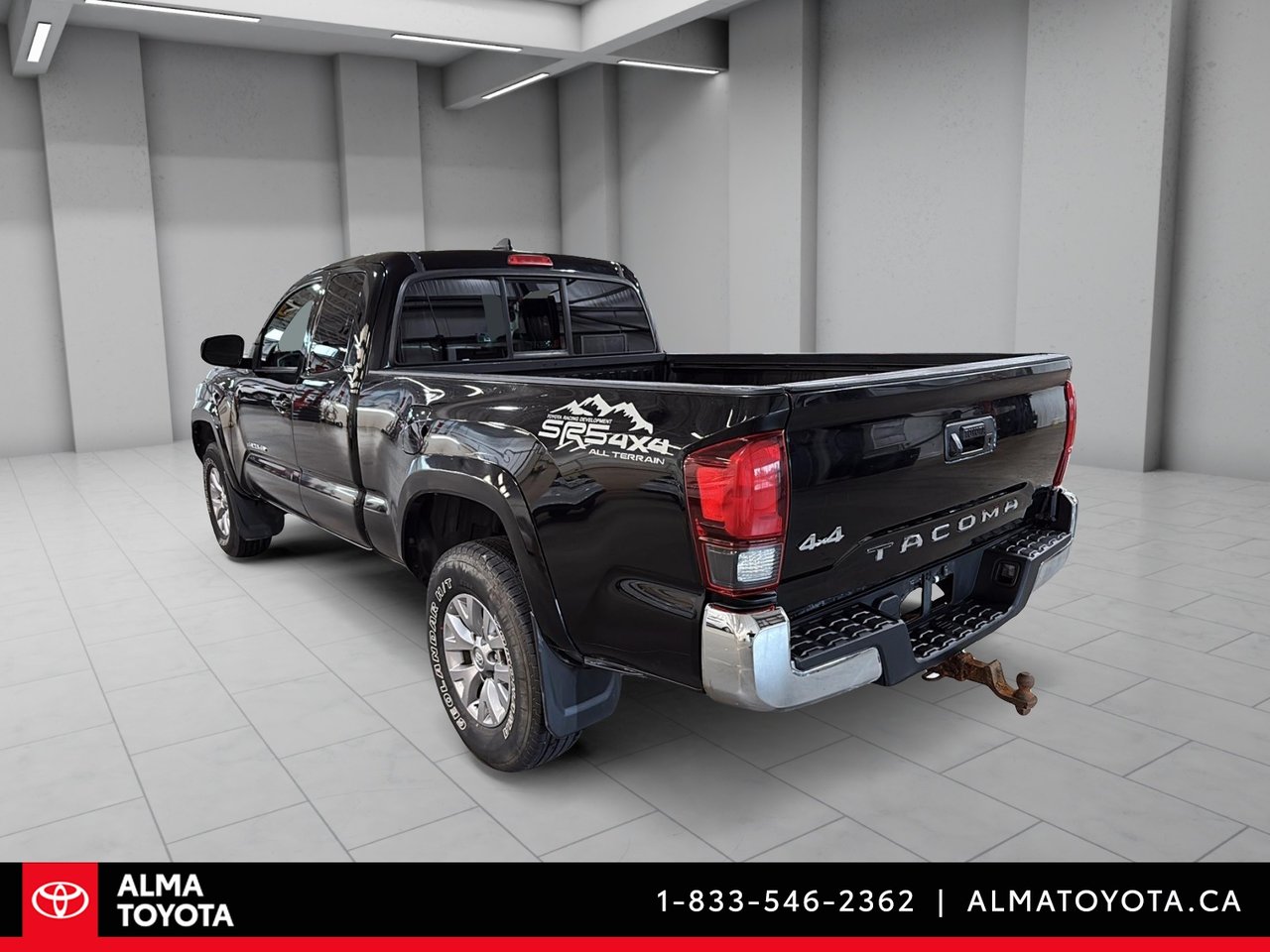 2018 Toyota Tacoma SR5 4X4-6