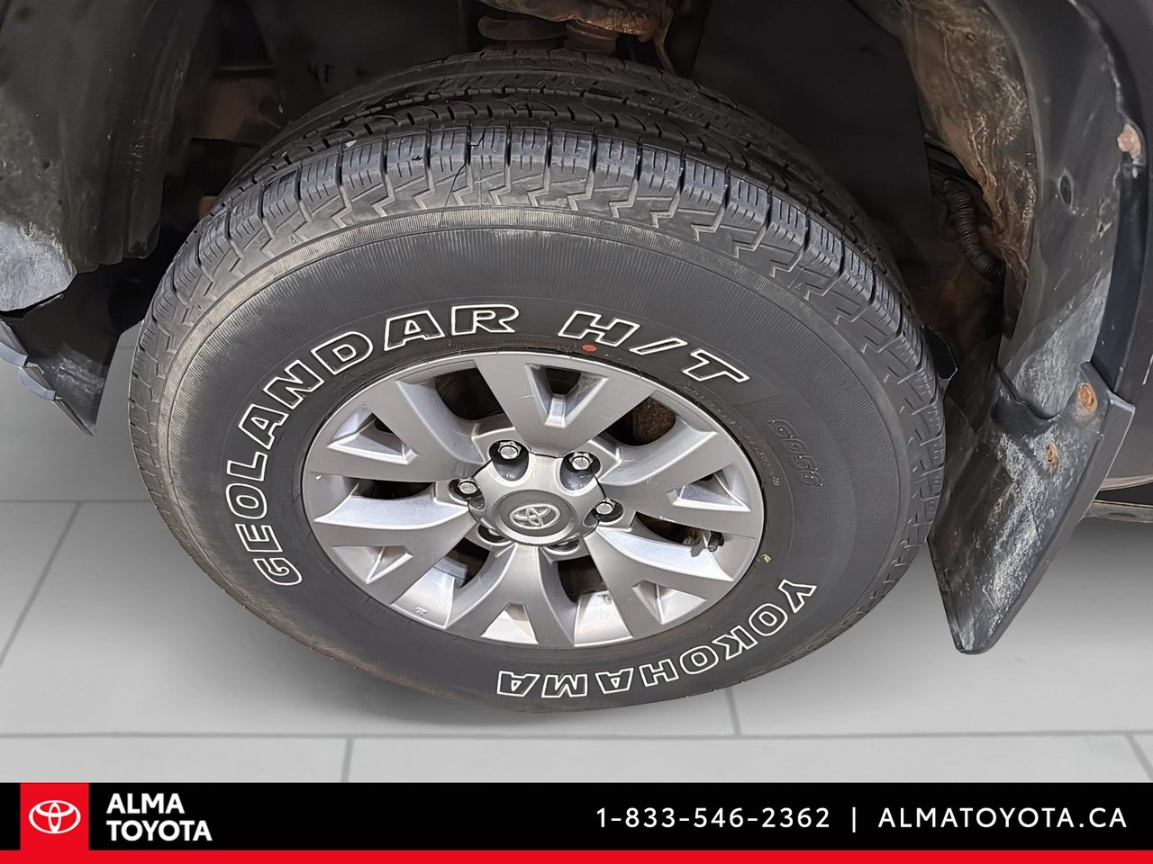 2018 Toyota Tacoma SR5 4X4-8