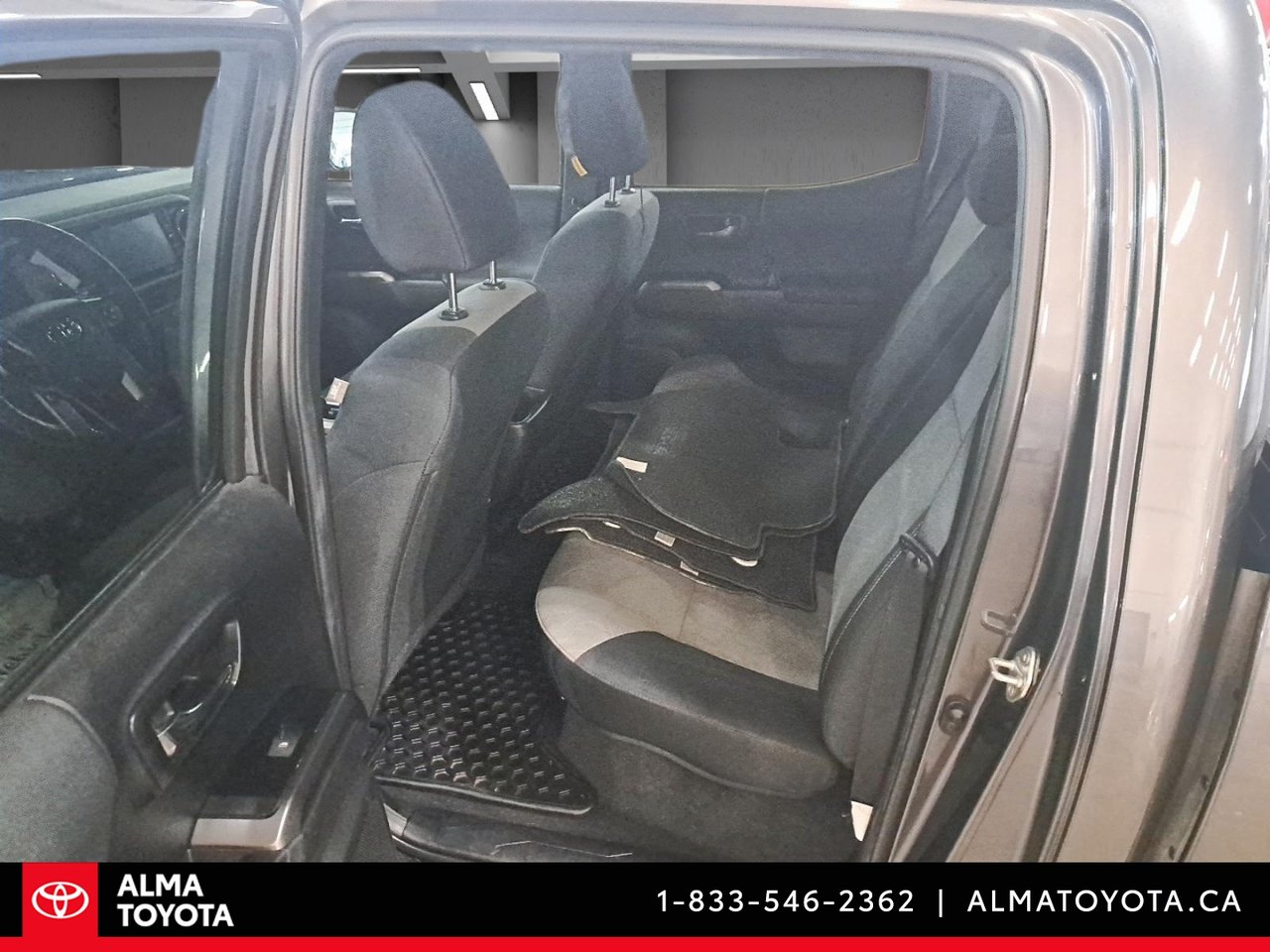 2022 Toyota Tacoma TRD SPORT-10