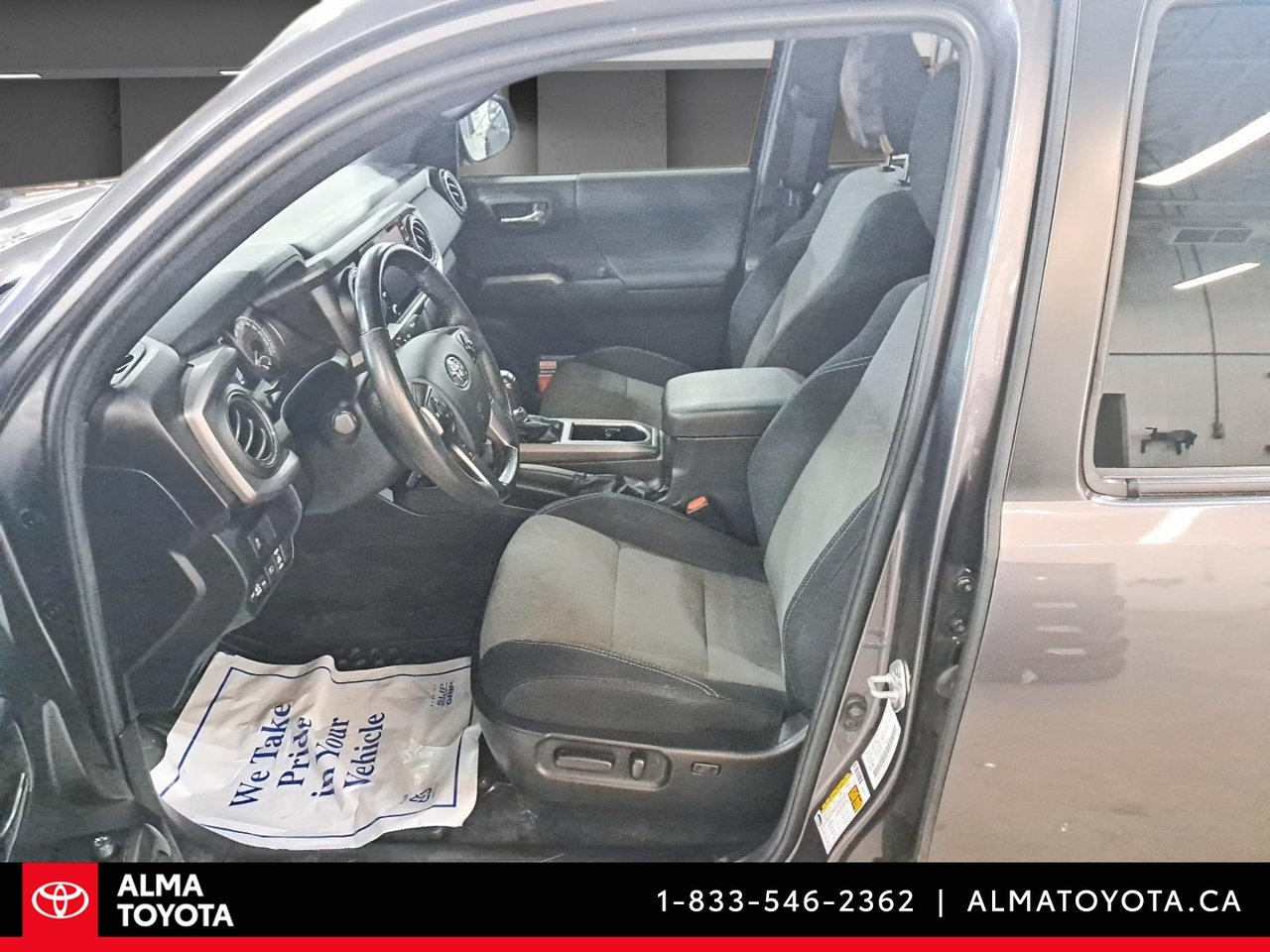 2022 Toyota Tacoma TRD SPORT-9