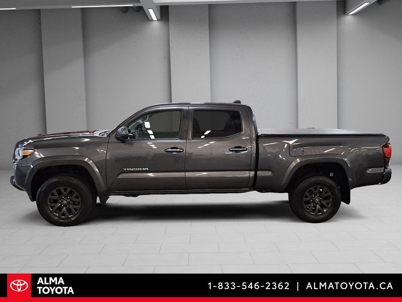 2023 Toyota Tacoma SR5 DOUBLE CAB V6-7