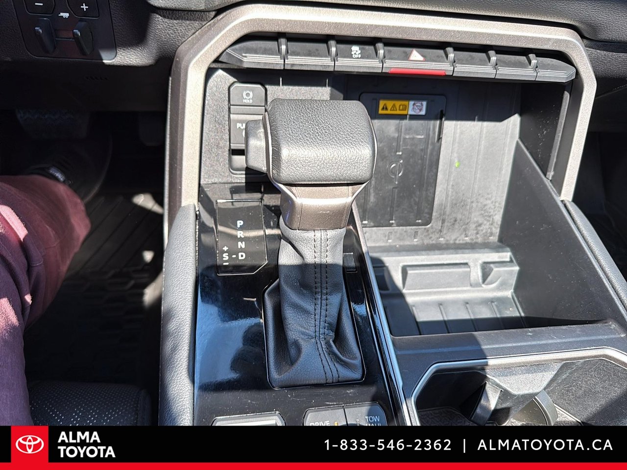 2024 Toyota Tundra LIMITED HYBRID-52