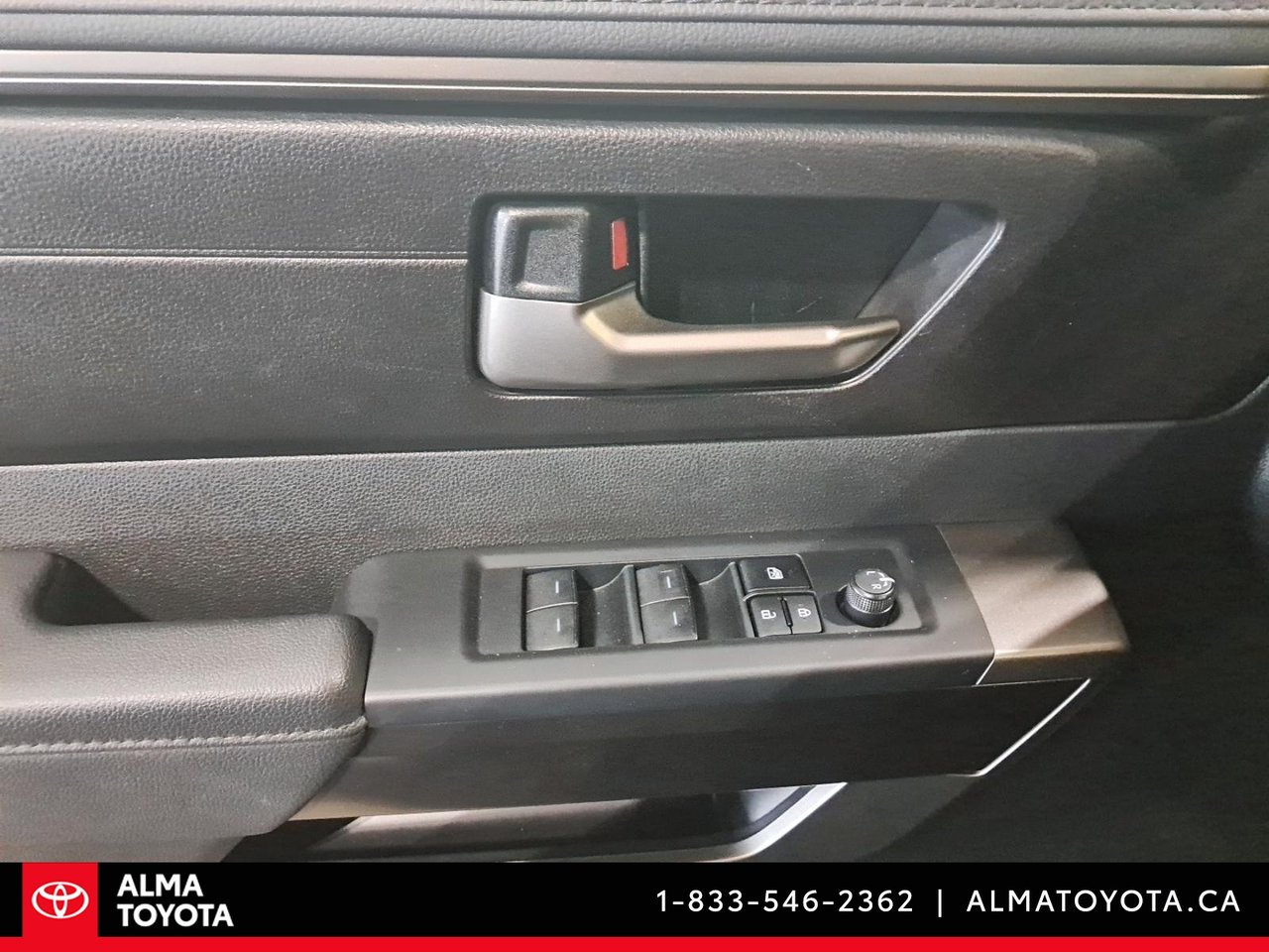 Toyota Tundra SR5 8 PIED BOITE 4X4 2026-20