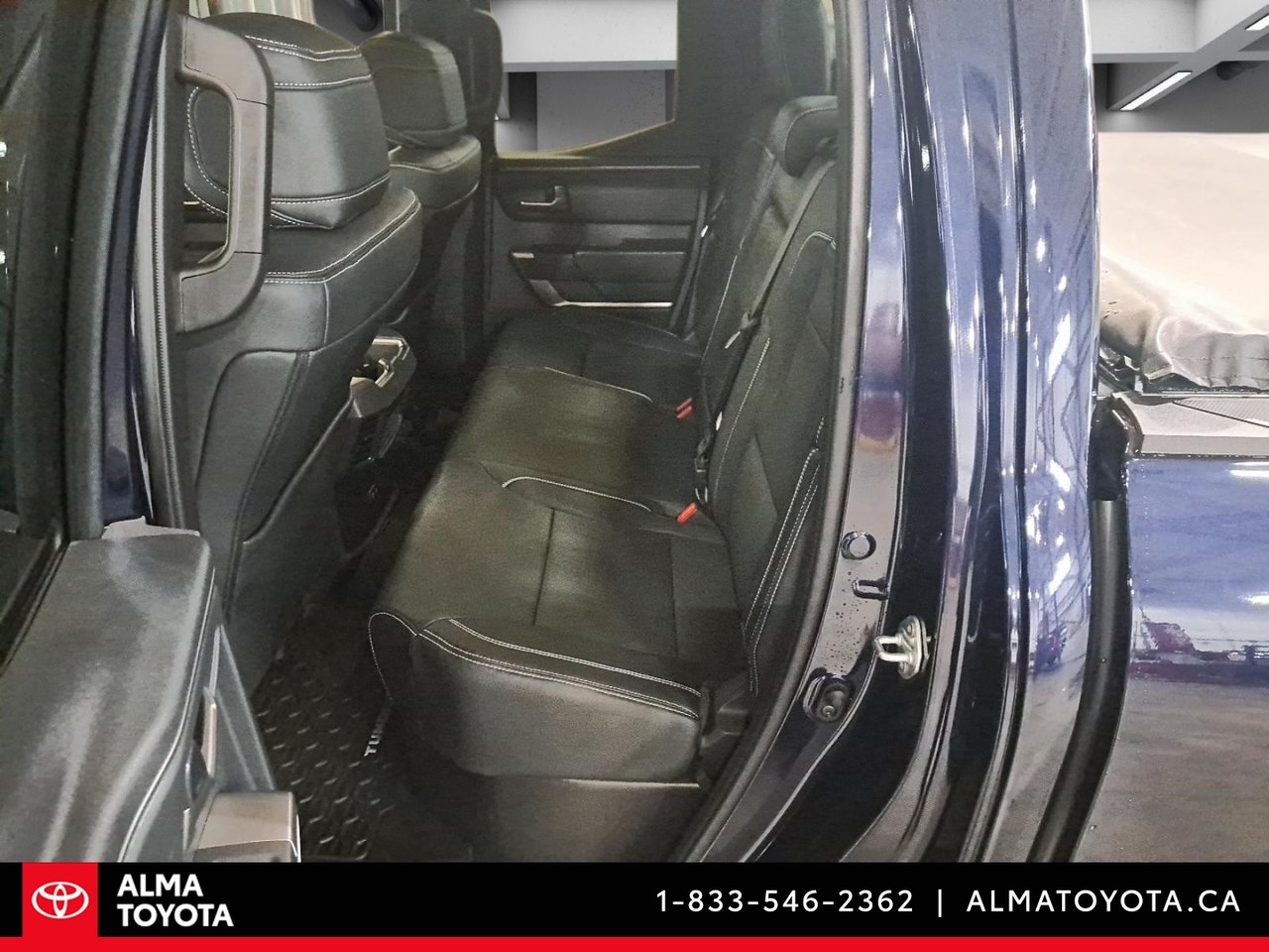 Toyota Tundra SR5 8 PIED BOITE 4X4 2026-11
