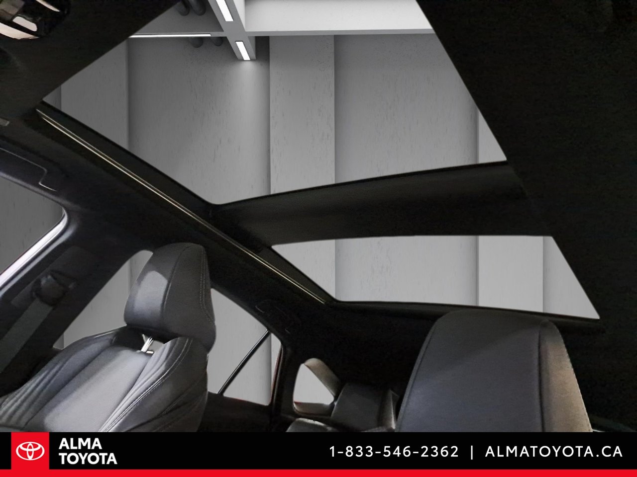 2023 Toyota Venza LIMITED HYBRID-9