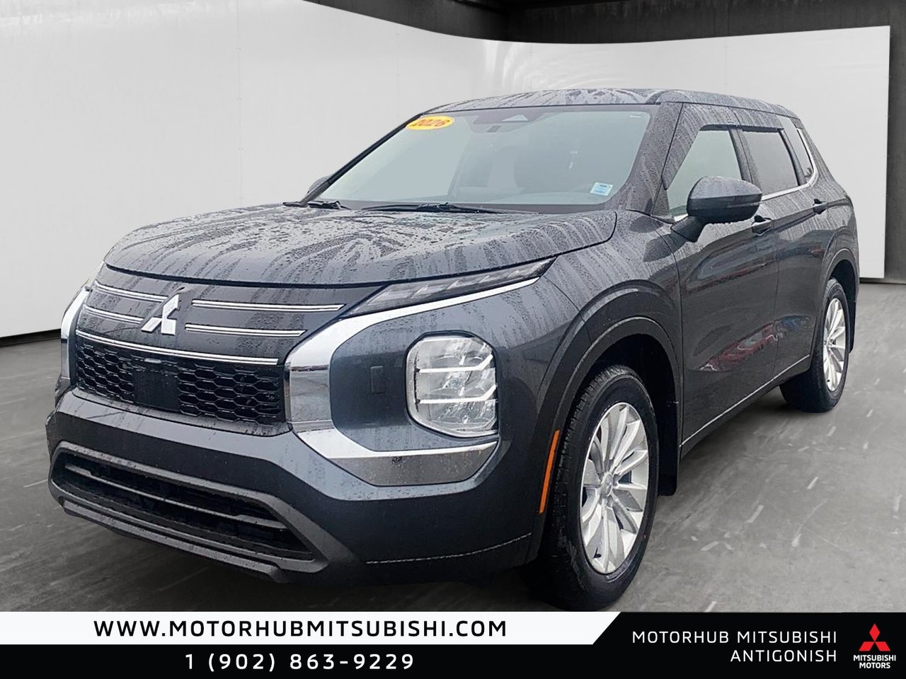 Gray (Metallic Graphite Grey) 2026 Mitsubishi Outlander SUV / Crossover Front-Wheel Drive Automatic