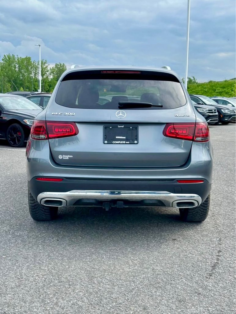 2022 Mercedes-Benz GLC
