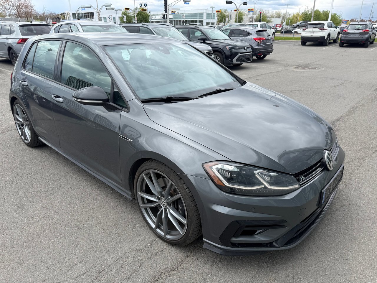 2018 Volkswagen Golf R 4-Door AWD