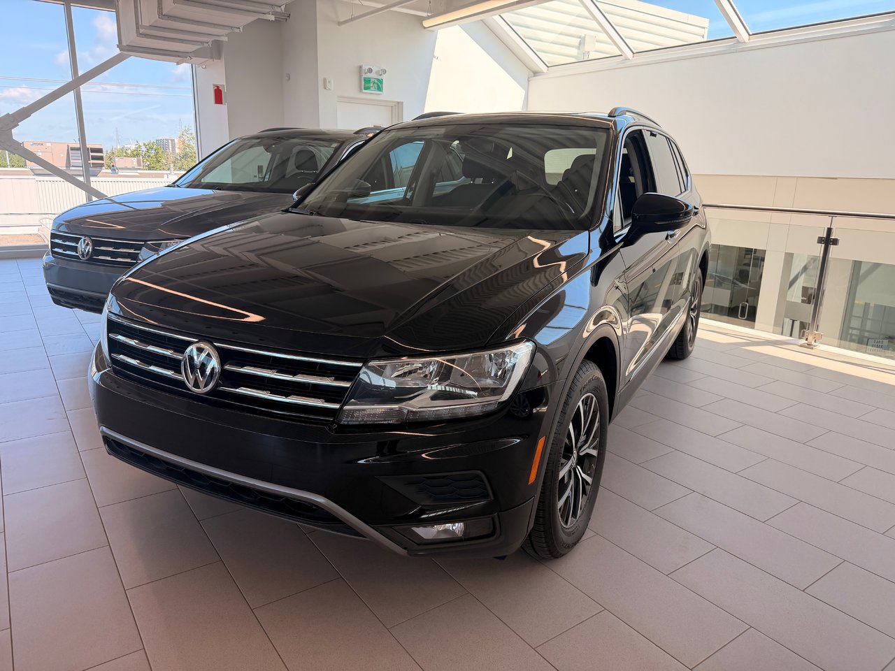 Black 2018 Volkswagen Tiguan SUV / Crossover  Automatic