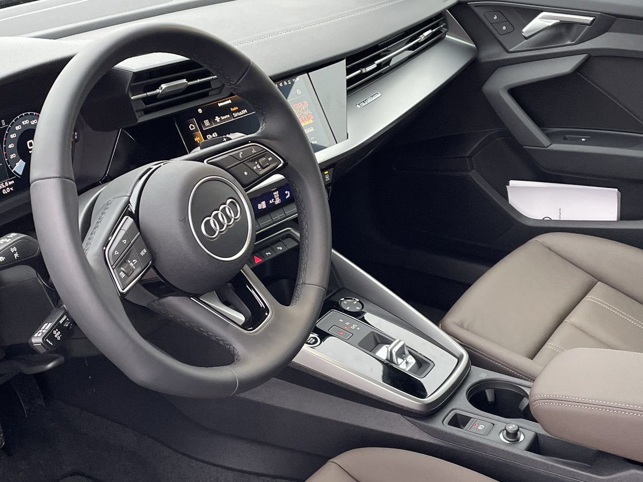 New 2023 Manhattan grey metallic Audi Komfort image 20