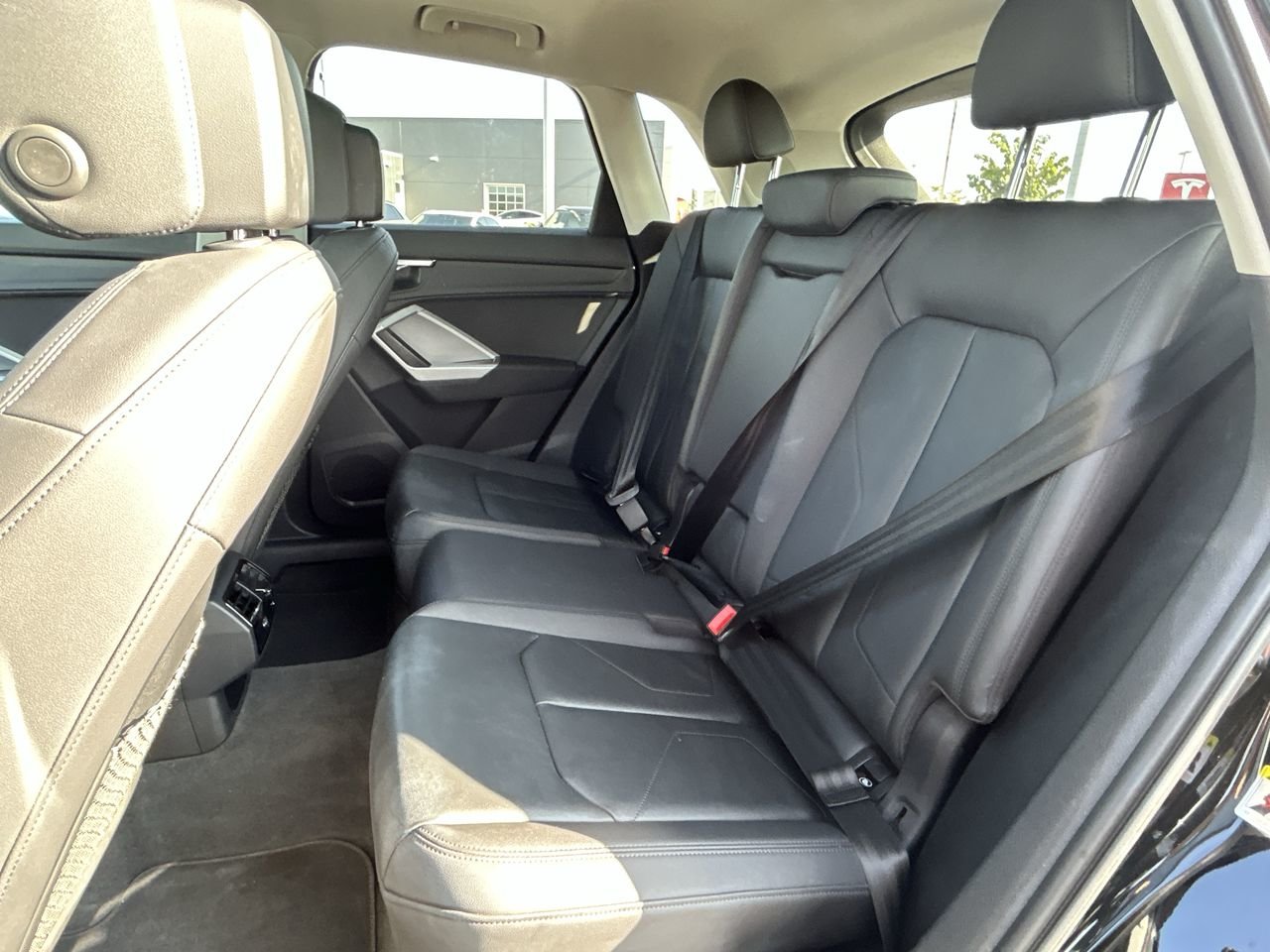 Used 2021 Mythos Black MET Audi Komfort image 29