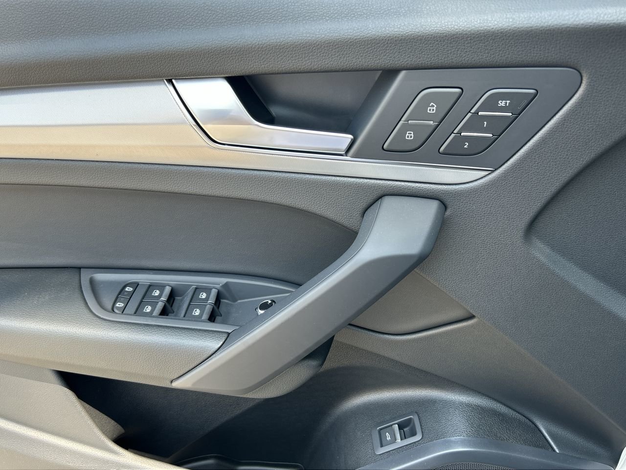 New 2023 Ibis white Audi Progressiv 45 TFSI quattro image 21