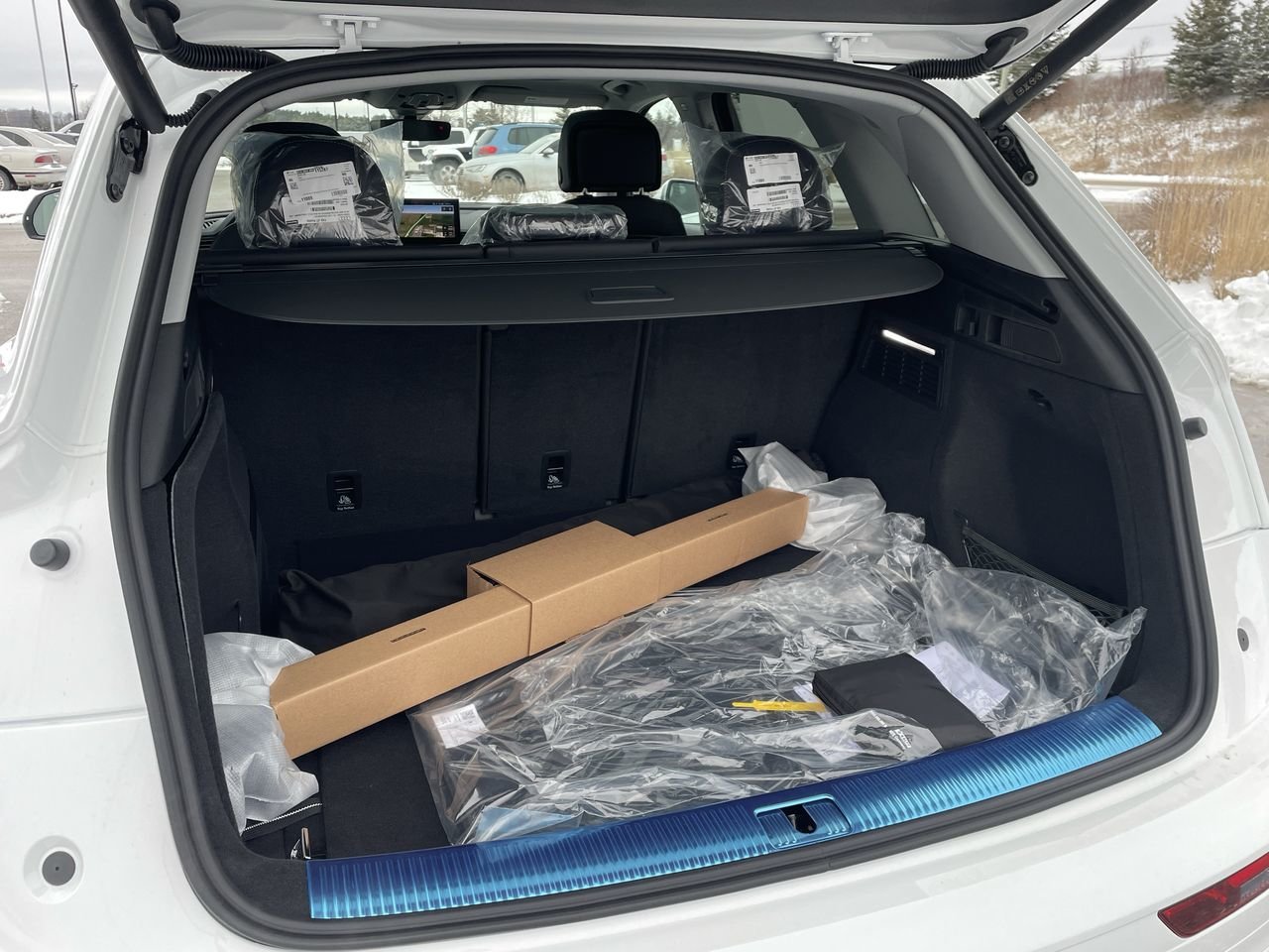 New 2023 Ibis White Audi 45 2.0T Progressiv quattro 7sp S Tronic image 32