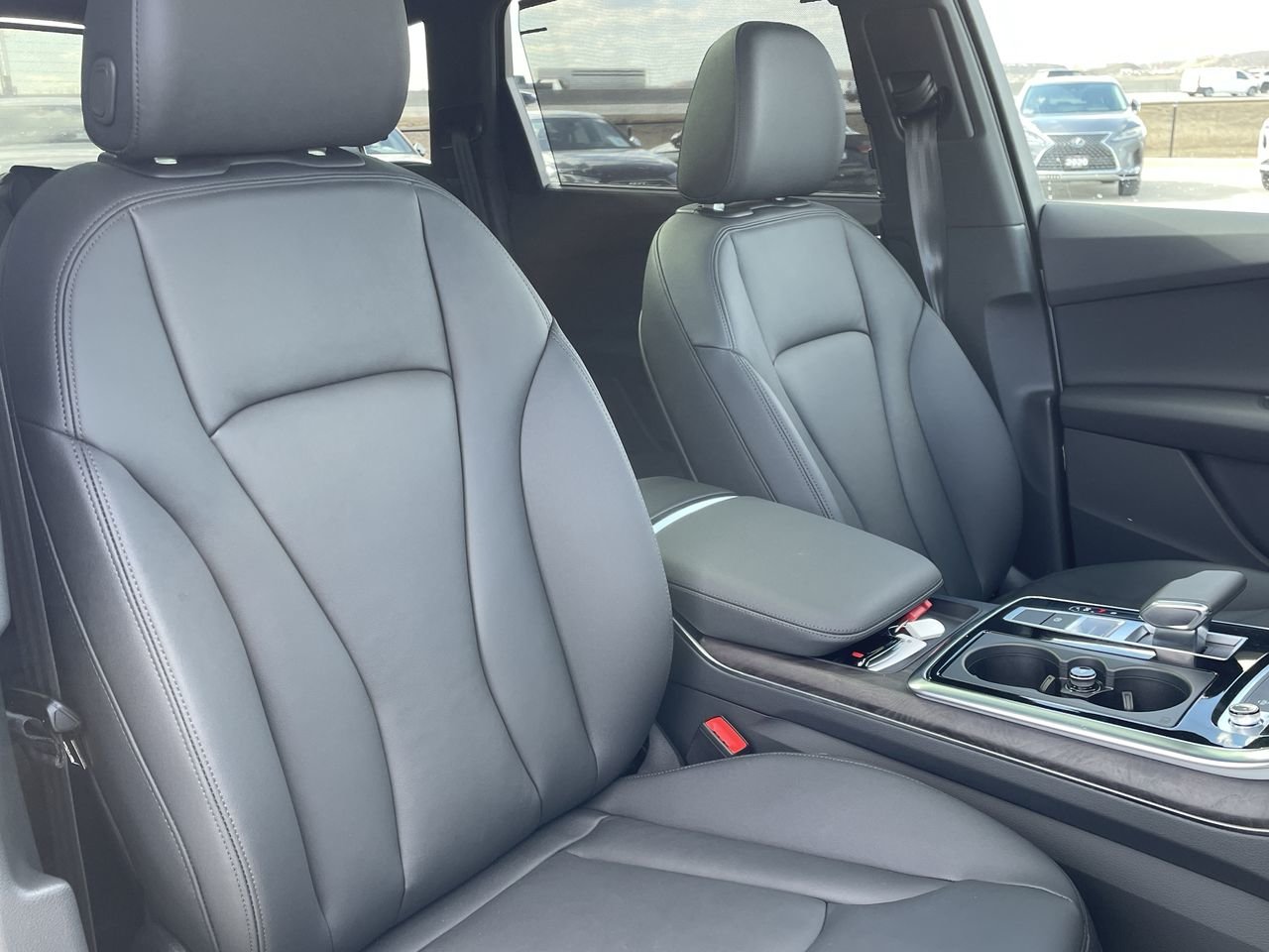 New 2023 Glacier White metallic Audi Komfort 45 TFSI quattro image 33