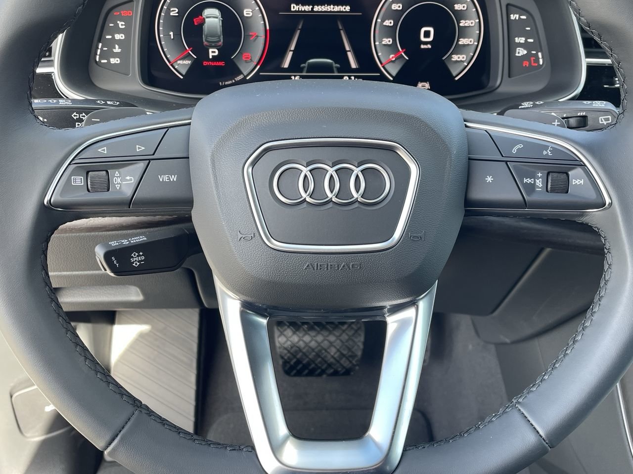 New 2023 Glacier White metallic Audi Komfort 45 TFSI quattro image 22