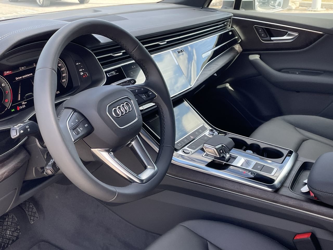 New 2023 Glacier White metallic Audi Komfort 45 TFSI quattro image 19