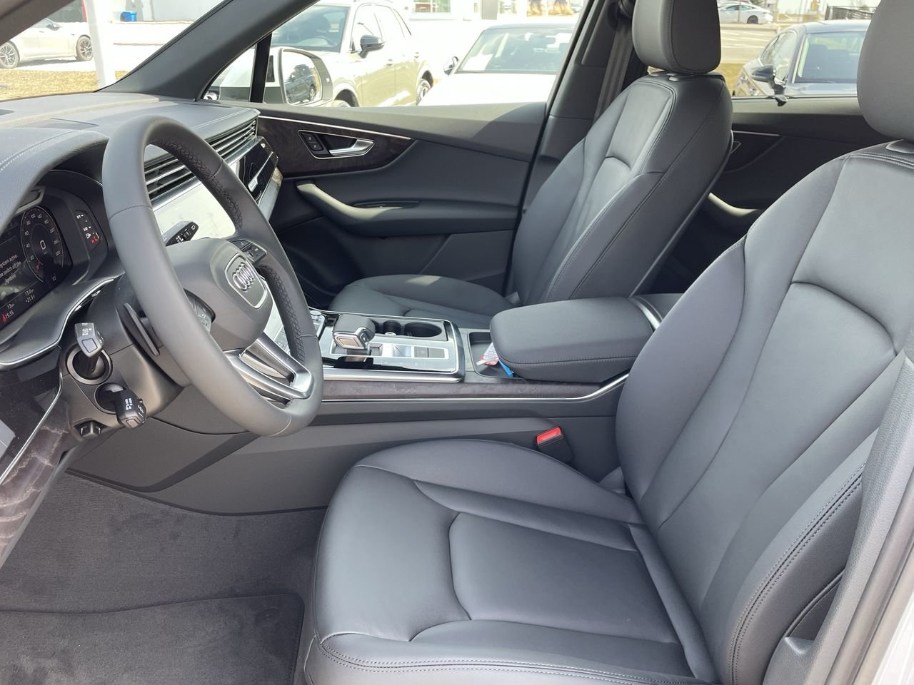New 2023 Glacier White metallic Audi Komfort 55 TFSI quattro image 21