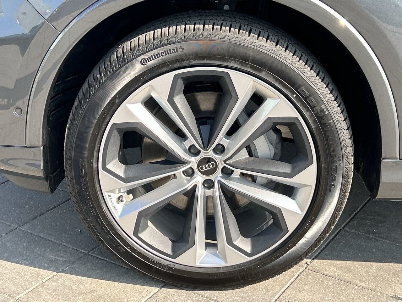 New 2023 Daytona grey pearl effect Audi Progressiv 55 TFSI quattro image 18