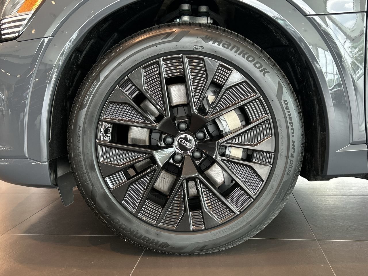 New 2024 Magnet Grey flat Audi Quattro image 18