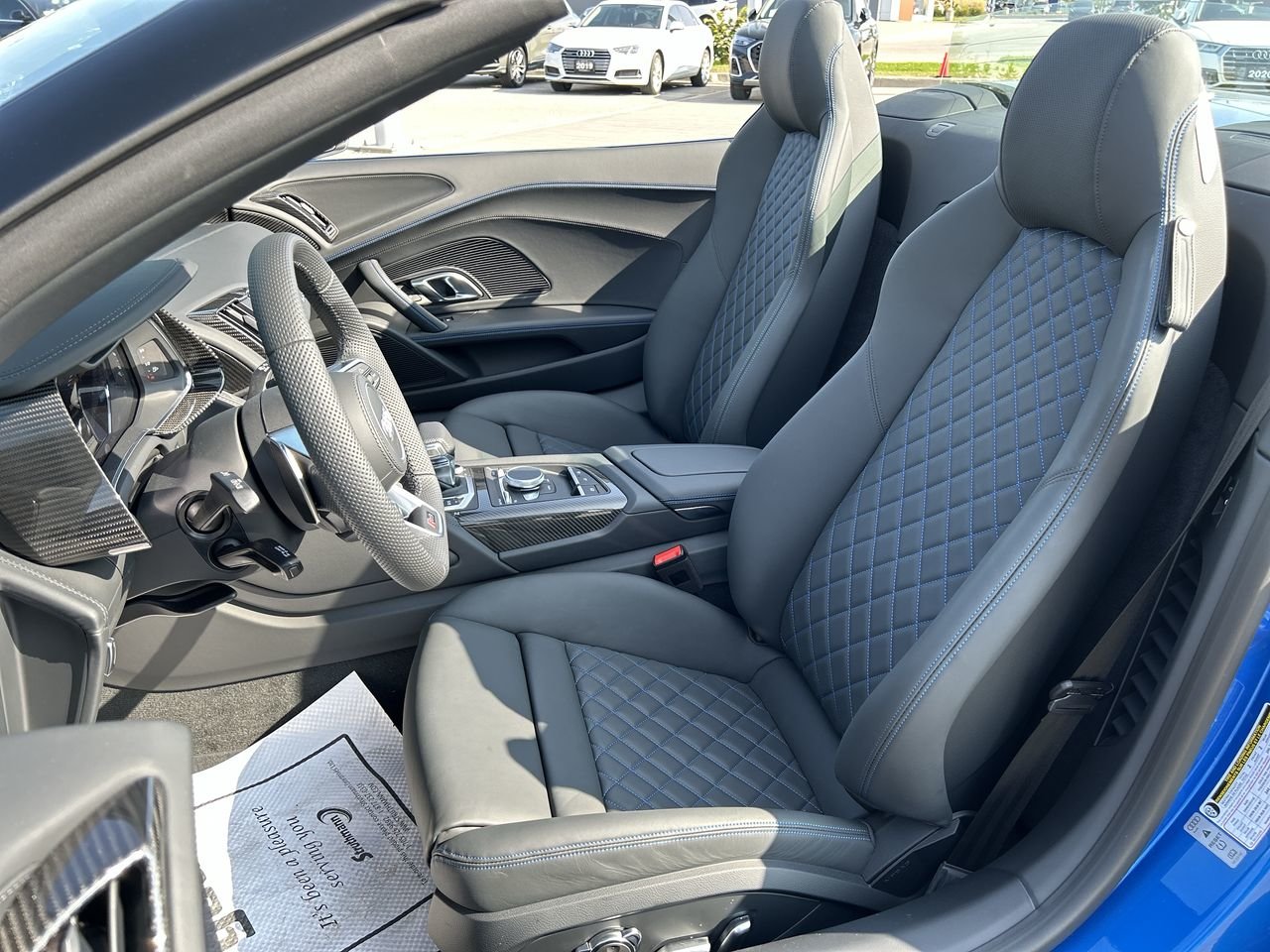 New 2023 Ara blue crystal effect Audi V10 performance quattro image 19
