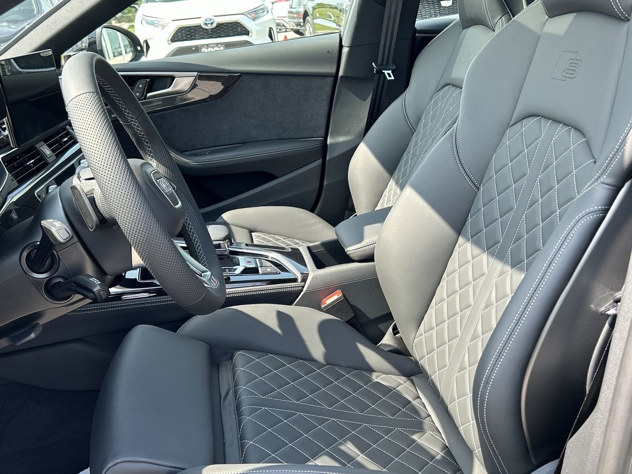 New 2023 Chronos grey metallic Audi Progressiv image 19