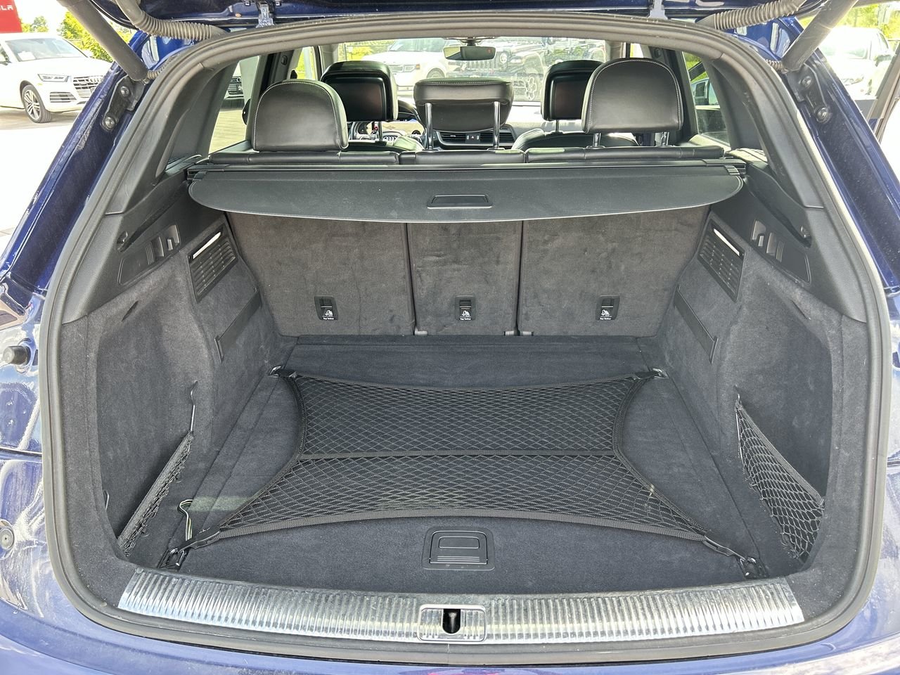Used 2018 Navarra Blue Met Audi Technik image 32