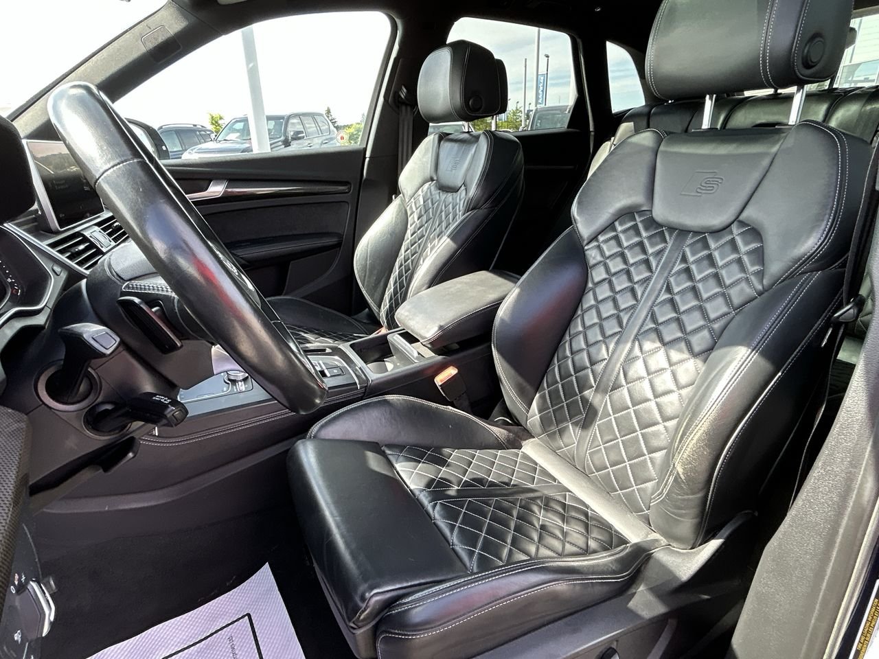 Used 2018 Navarra Blue Met Audi Technik image 19