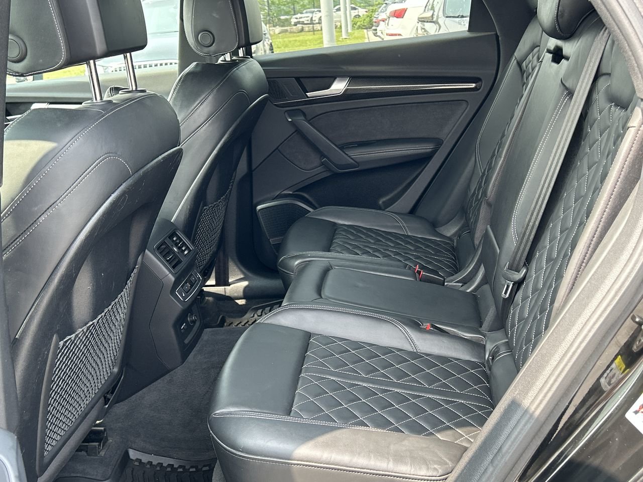 Used 2021 Mythos Black MET Audi Technik image 30