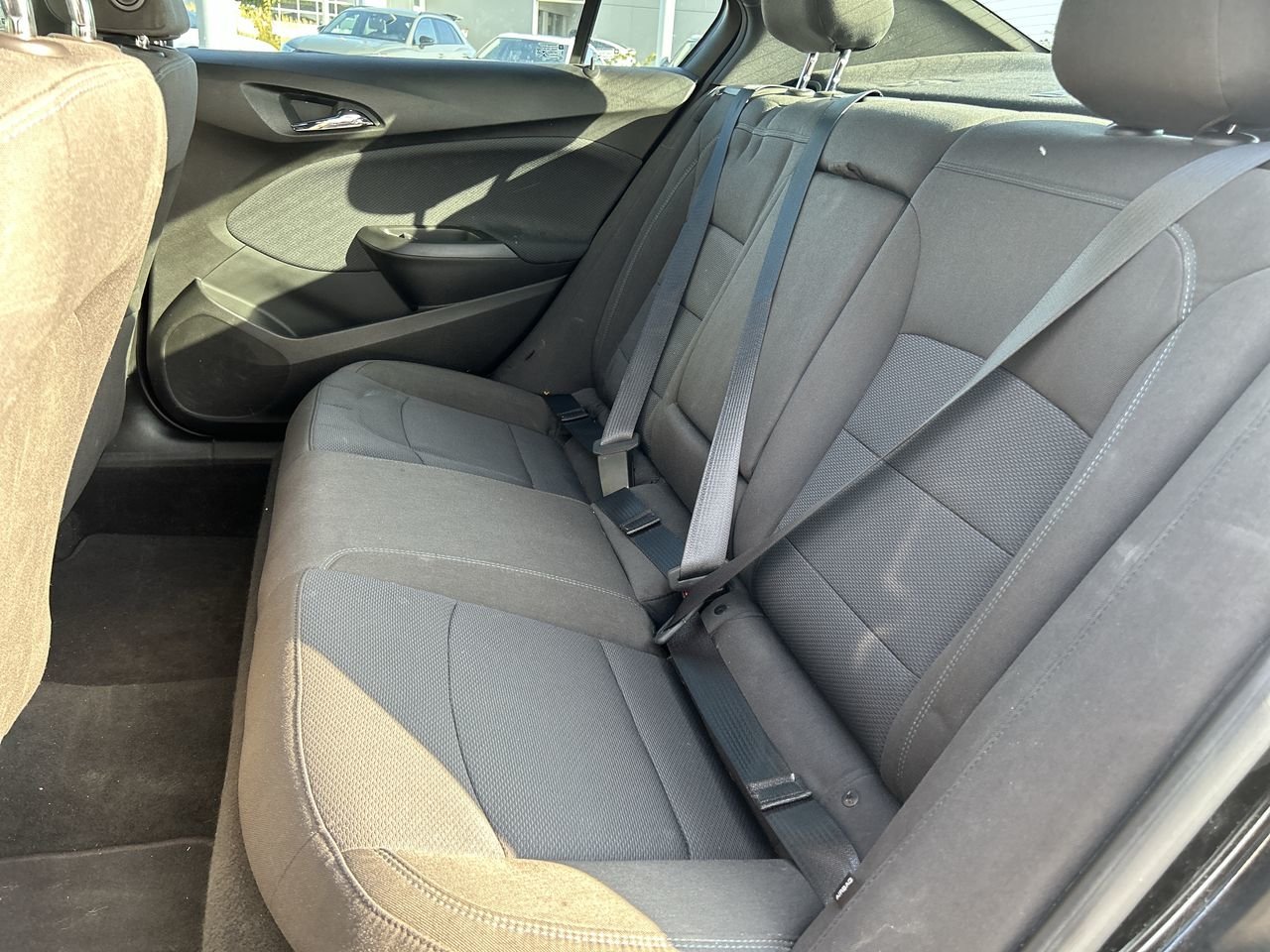 Used 2018 Mosaic Black (MET) Chevrolet LT image 28