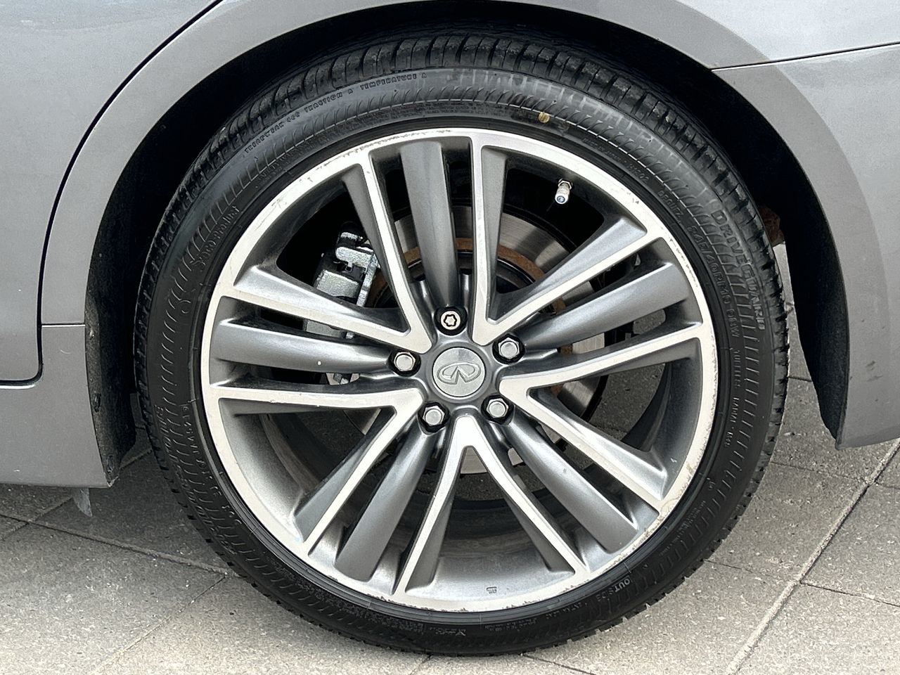 Used 2016 Platinum Ice Met INFINITI 3.0T AWD image 18