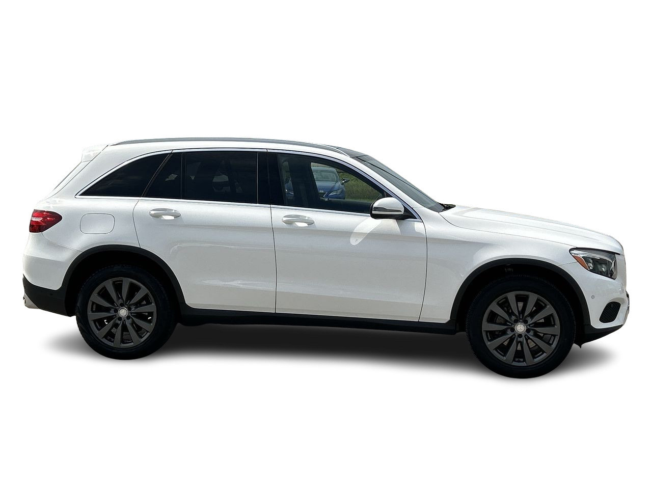 Used 2016 Polar White Mercedes-Benz 4MATIC image 14