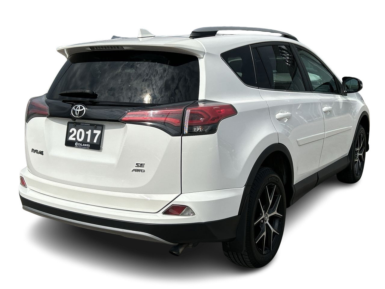 Used 2017 Alpine White Toyota AWD SE image 10