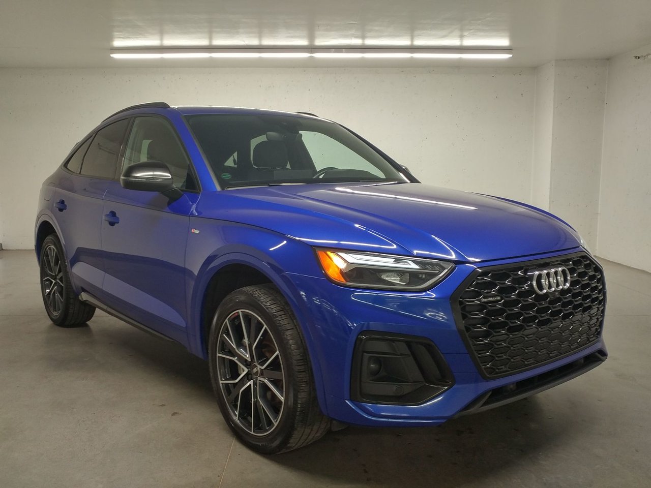 Ultra Blue 2023 Audi Q5 Sportback Sedan All-Wheel Drive Automatic