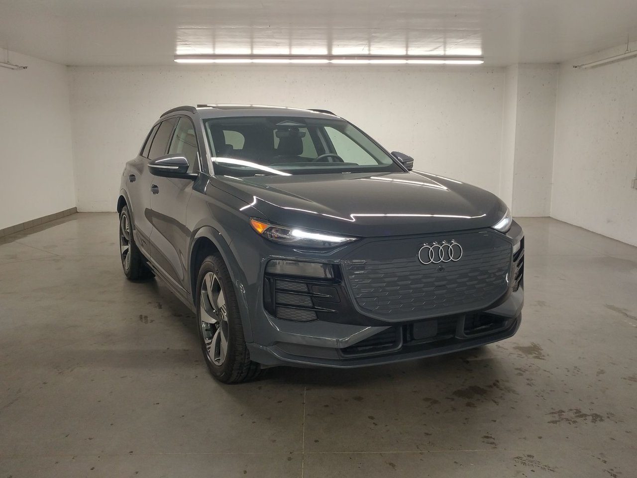Gray 2025 Audi Q6 e-tron SUV / Crossover Automatic